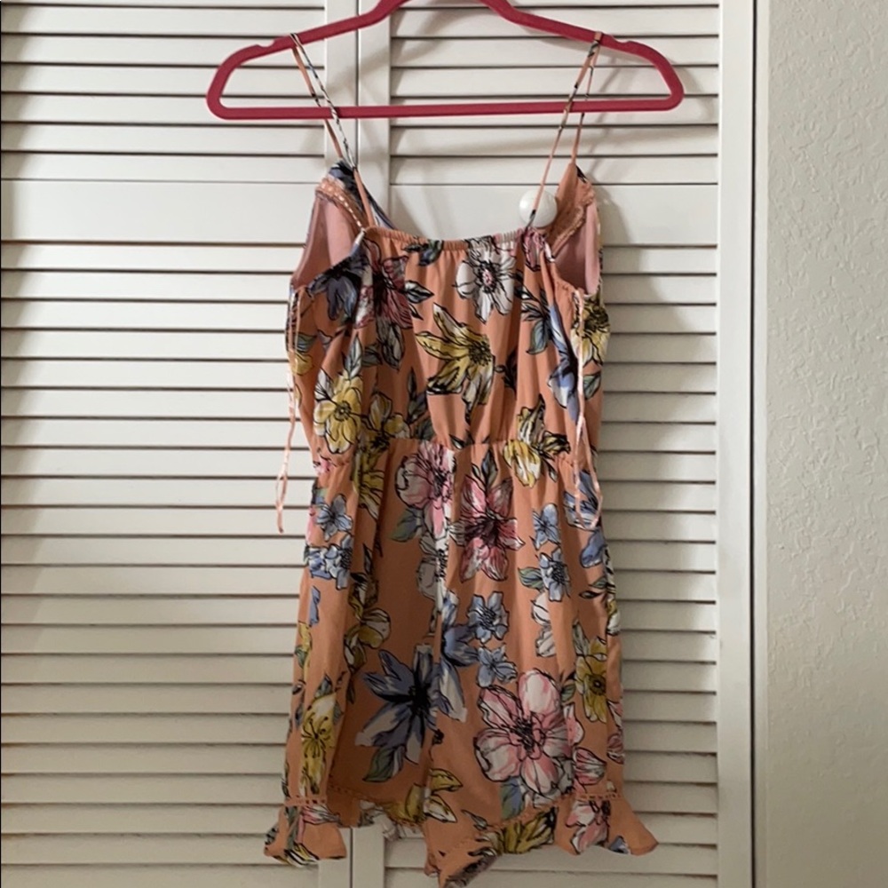 Floral Romper - Picture 2 of 2